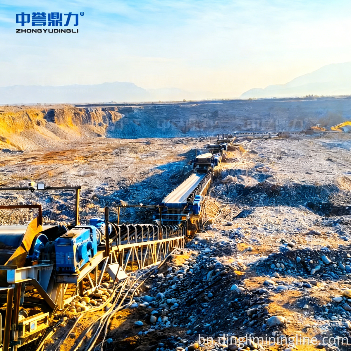 Tracked Mobile Roller Screen